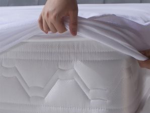Κάλυμμα Στρώματος Μονό Αδιάβροχο Dimcol Με Φούστα Ύφασμα White
